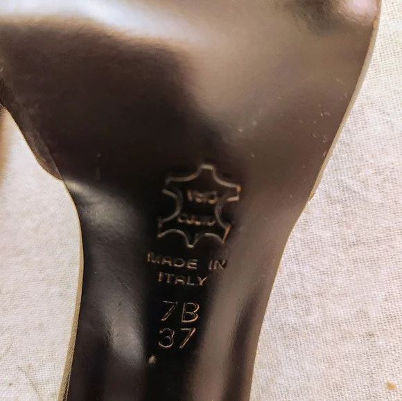 BCBG Brown Slip-On Sandal Heels - Size 7 - Picture 6 of 6